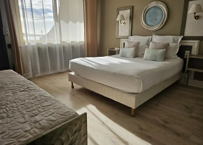 La Côte Bleue Hotel